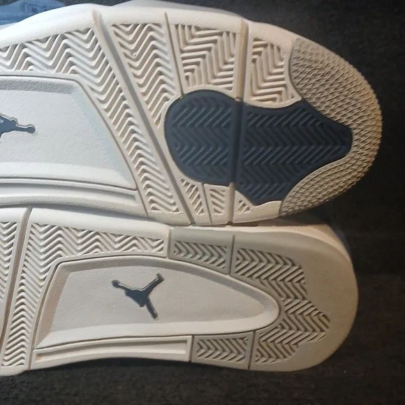 Air Jordan Son Of Mars Low (NWOT)       "NAVY BLUE" ,Mens-11 100% AUTHENTIC! - Picture 13 of 16